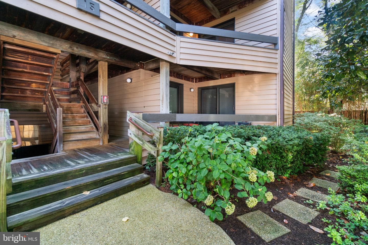 15 President Point Drive #b2 photo 4