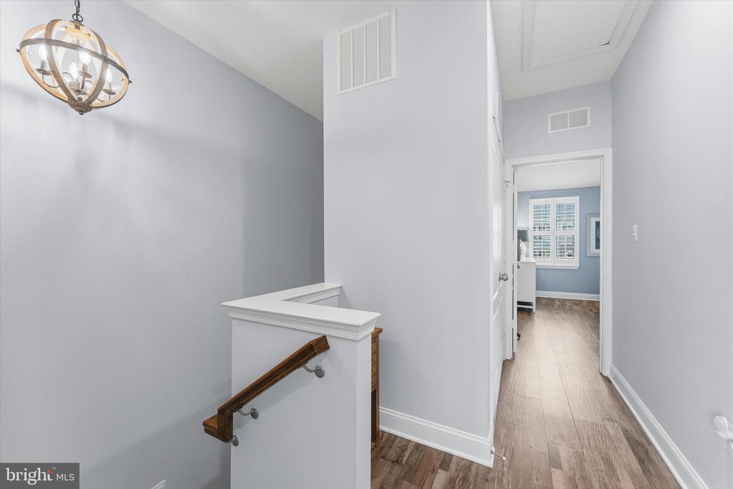 607 S Cherry Grove Avenue photo 14