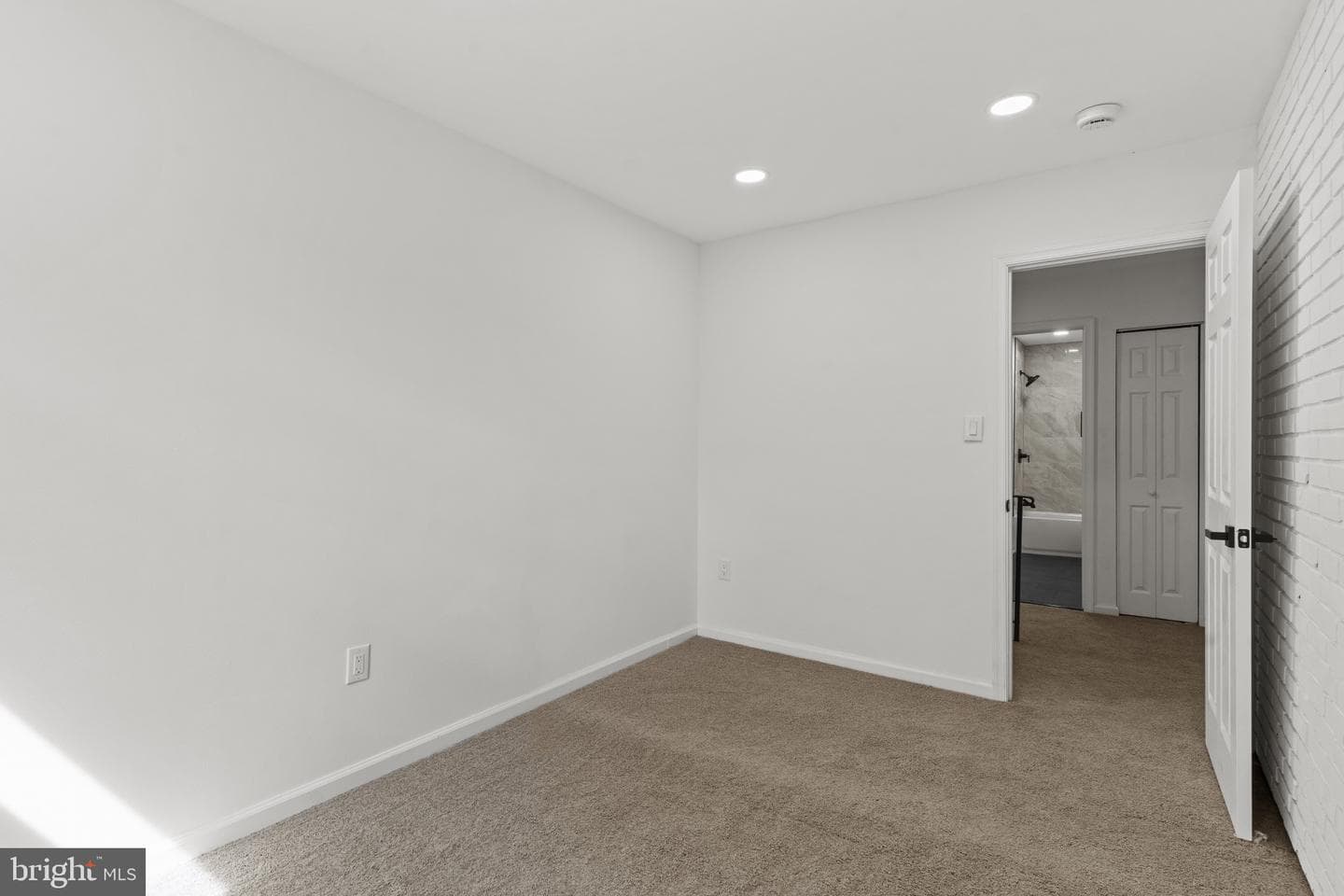 6447 Union Court photo 18