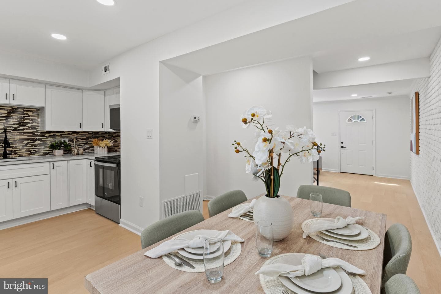 6447 Union Court photo 5