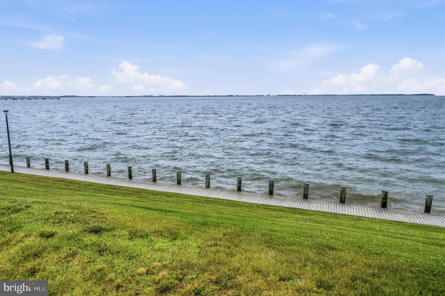 1360 River Bank photo 40