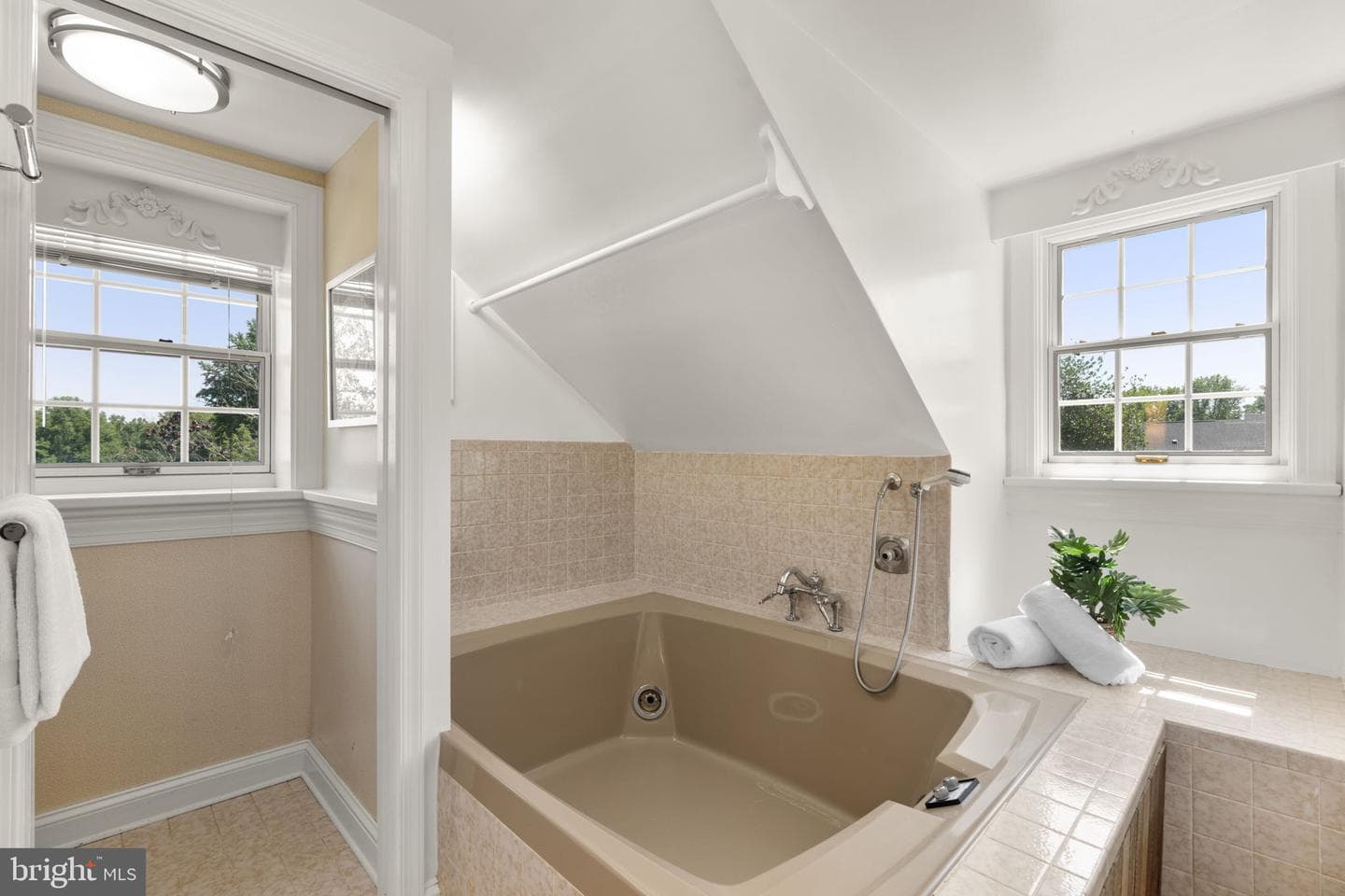 1002 Granda Flora Court photo 40