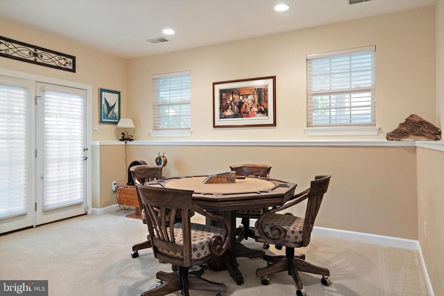 216 Bowen Court photo 40