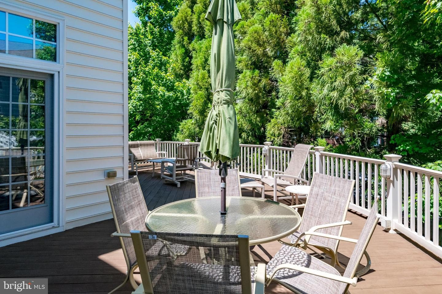 216 Bowen Court photo 44