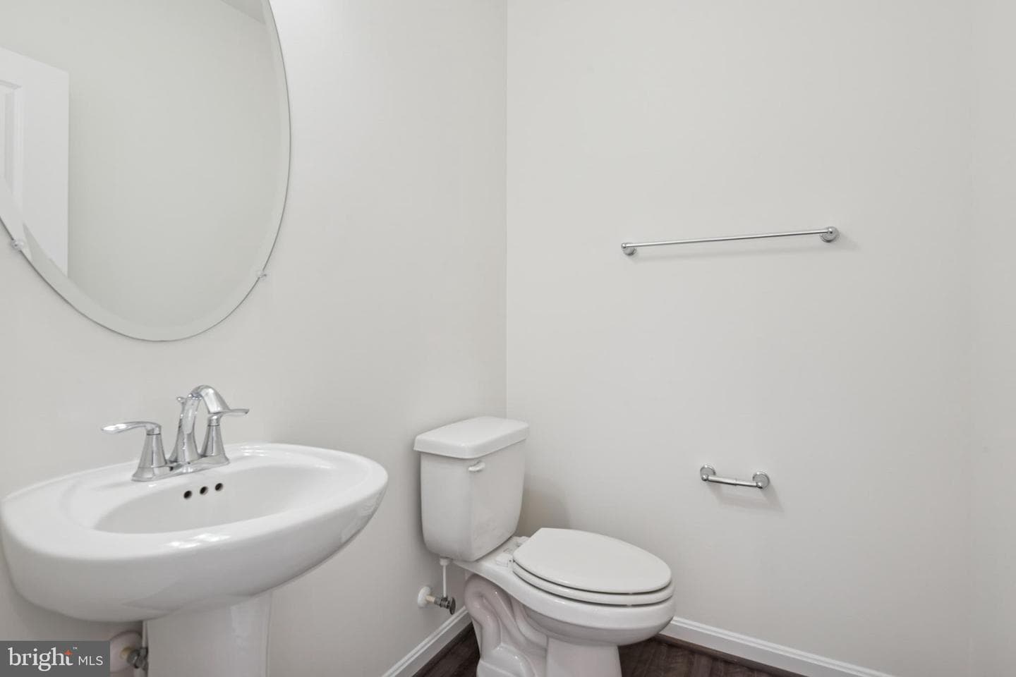 7825 Wolf Run Lane photo 10