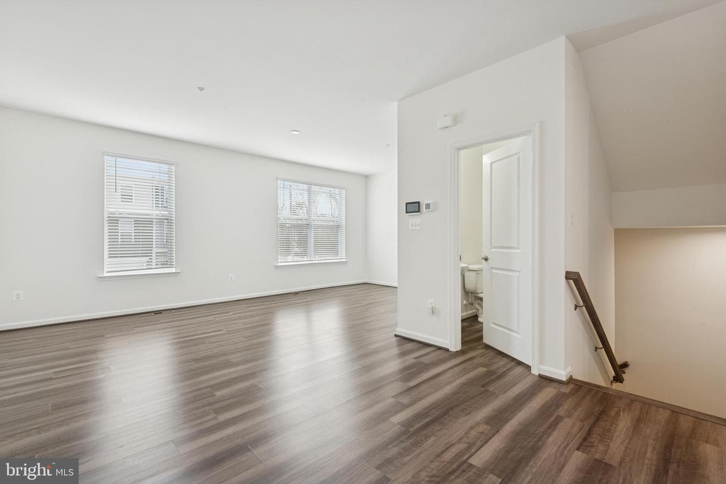 7825 Wolf Run Lane photo 13