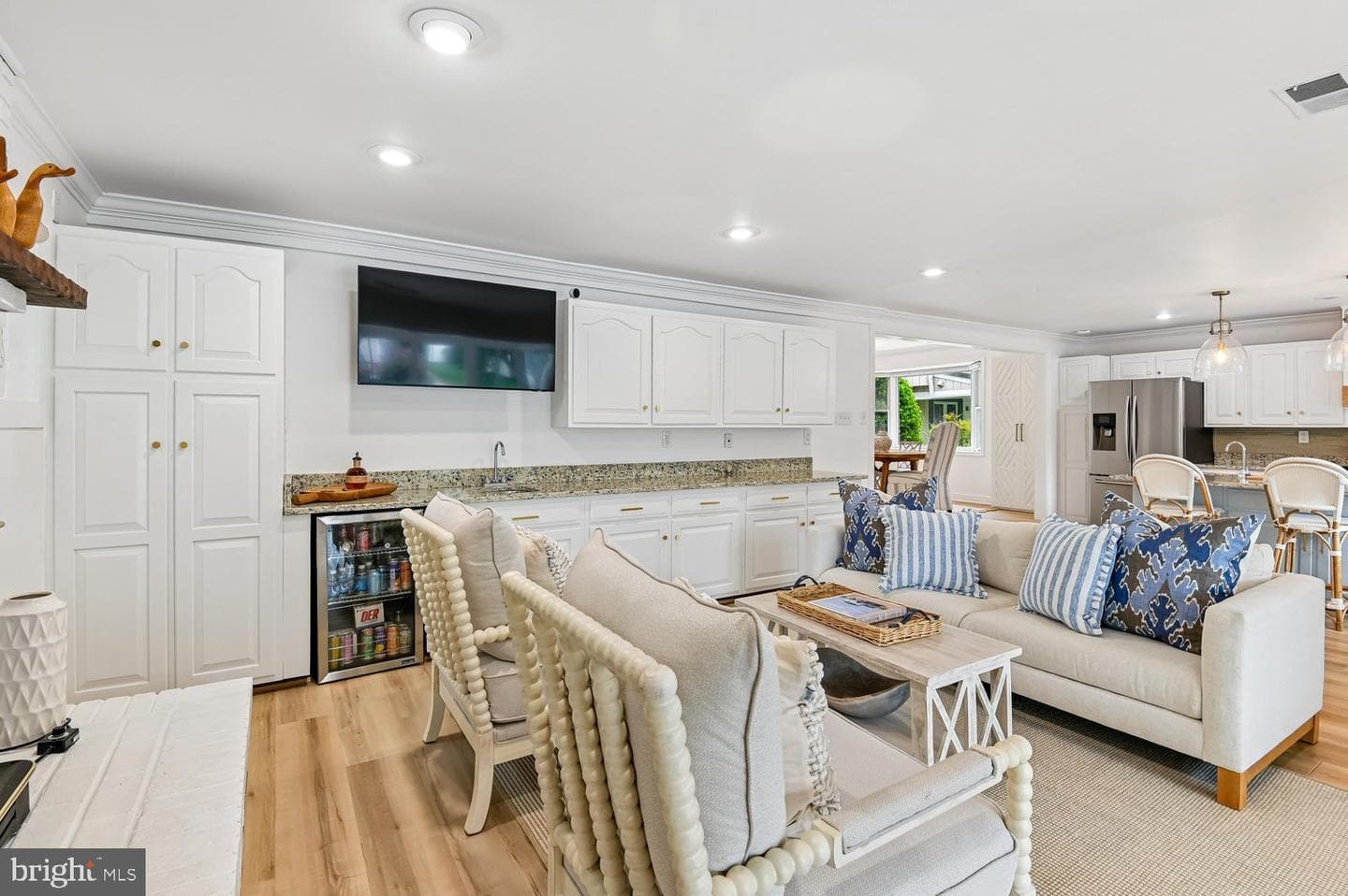 241 Edgewater Drive photo 13
