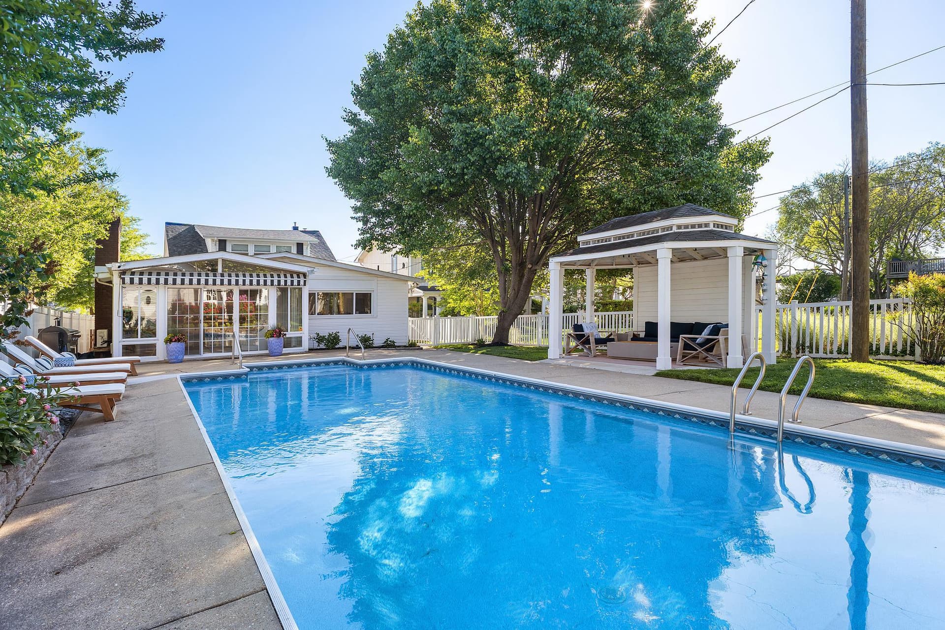 241 Edgewater Drive photo 46