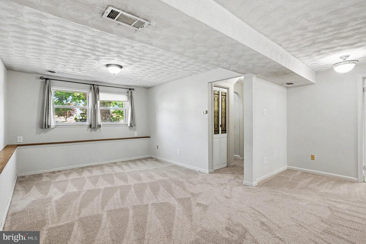 987 Summer Hill Dr photo 17