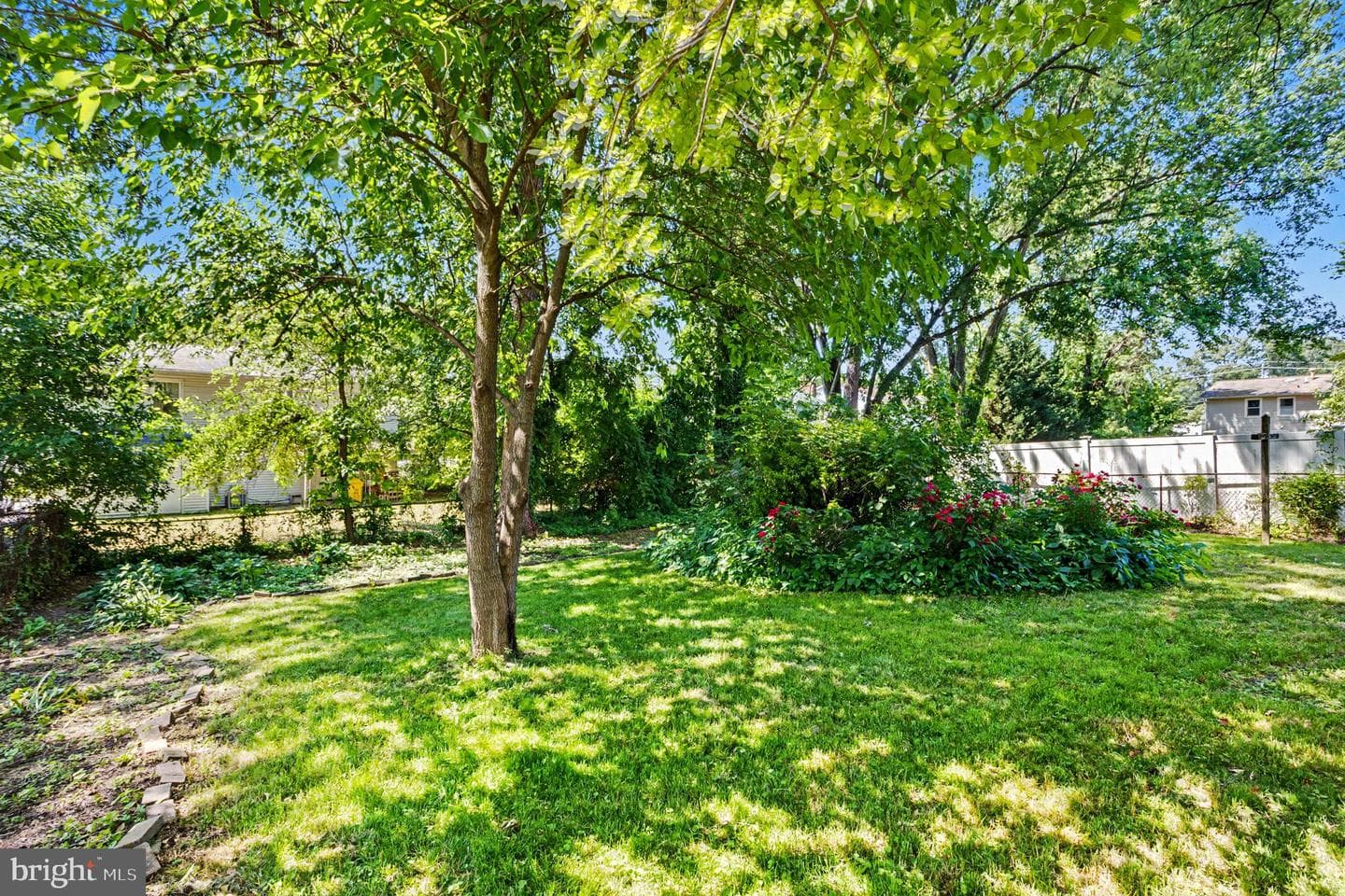 987 Summer Hill Dr photo 29