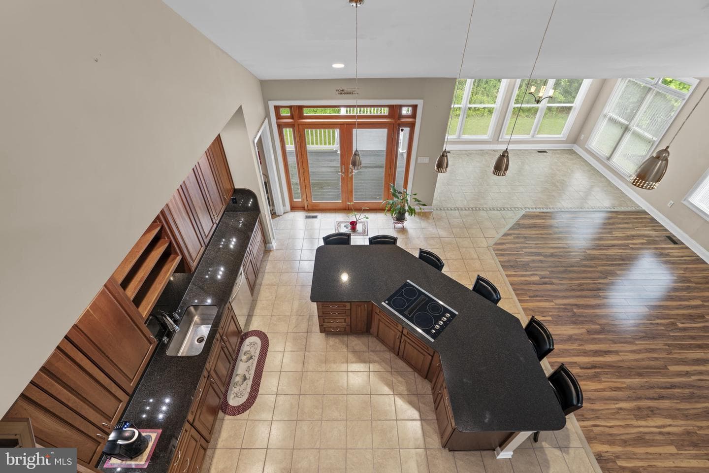 8024 Solley Road photo 25