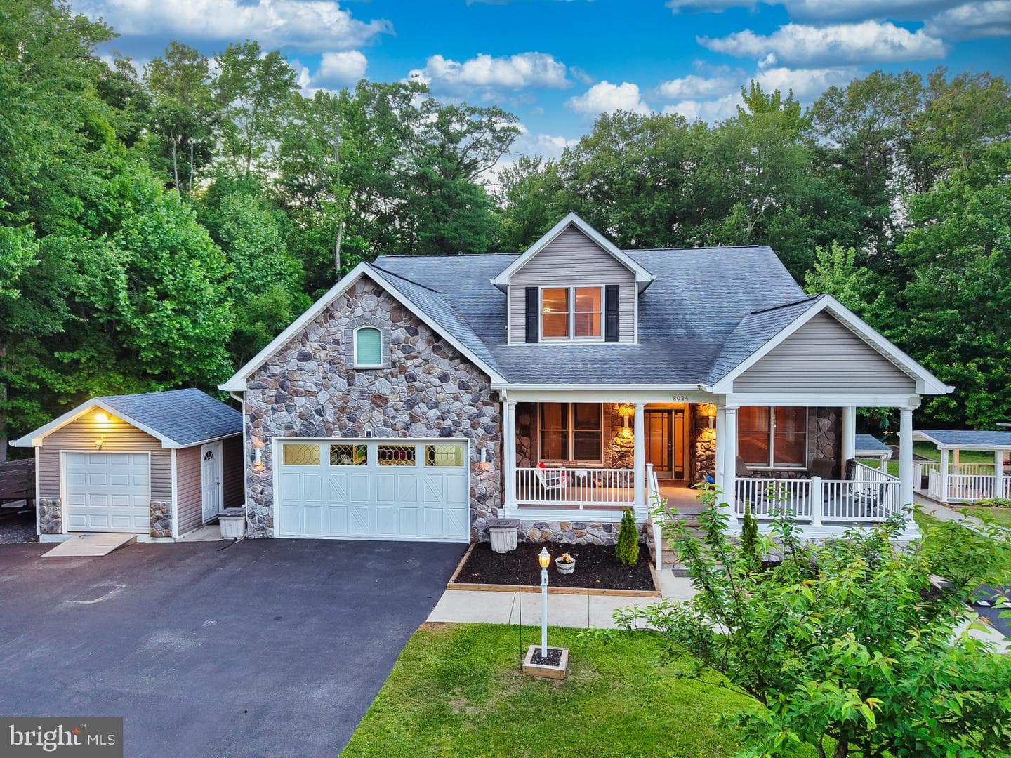 8024 Solley Road photo 3