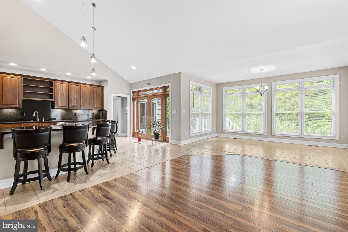 8024 Solley Road photo 31