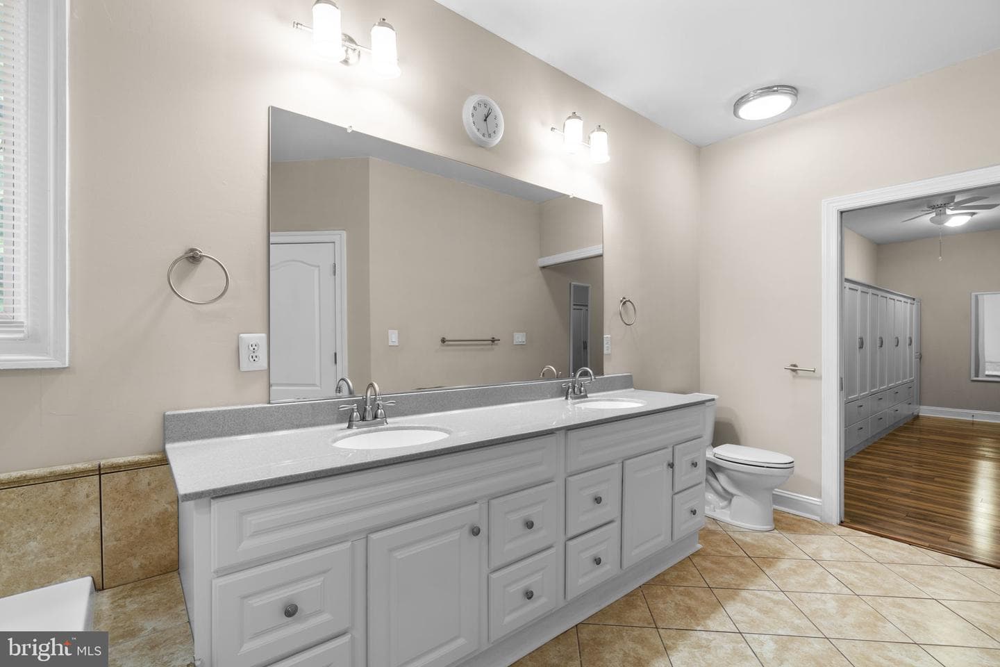 8024 Solley Road photo 38