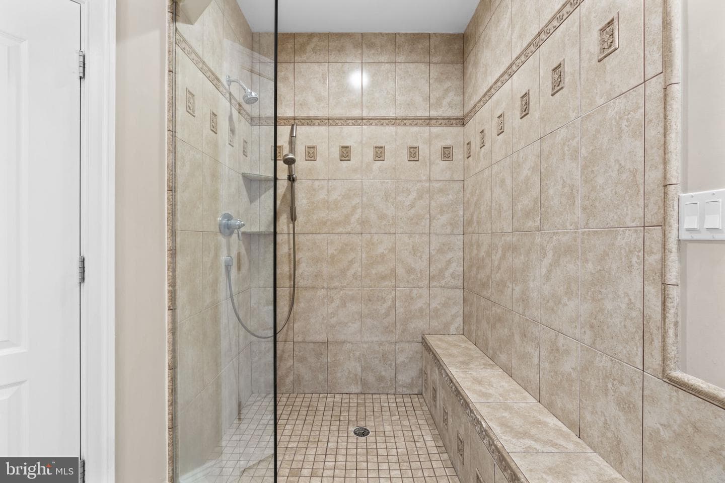 8024 Solley Road photo 40