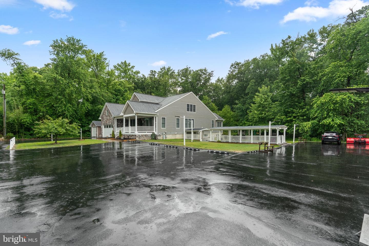 8024 Solley Road photo 7