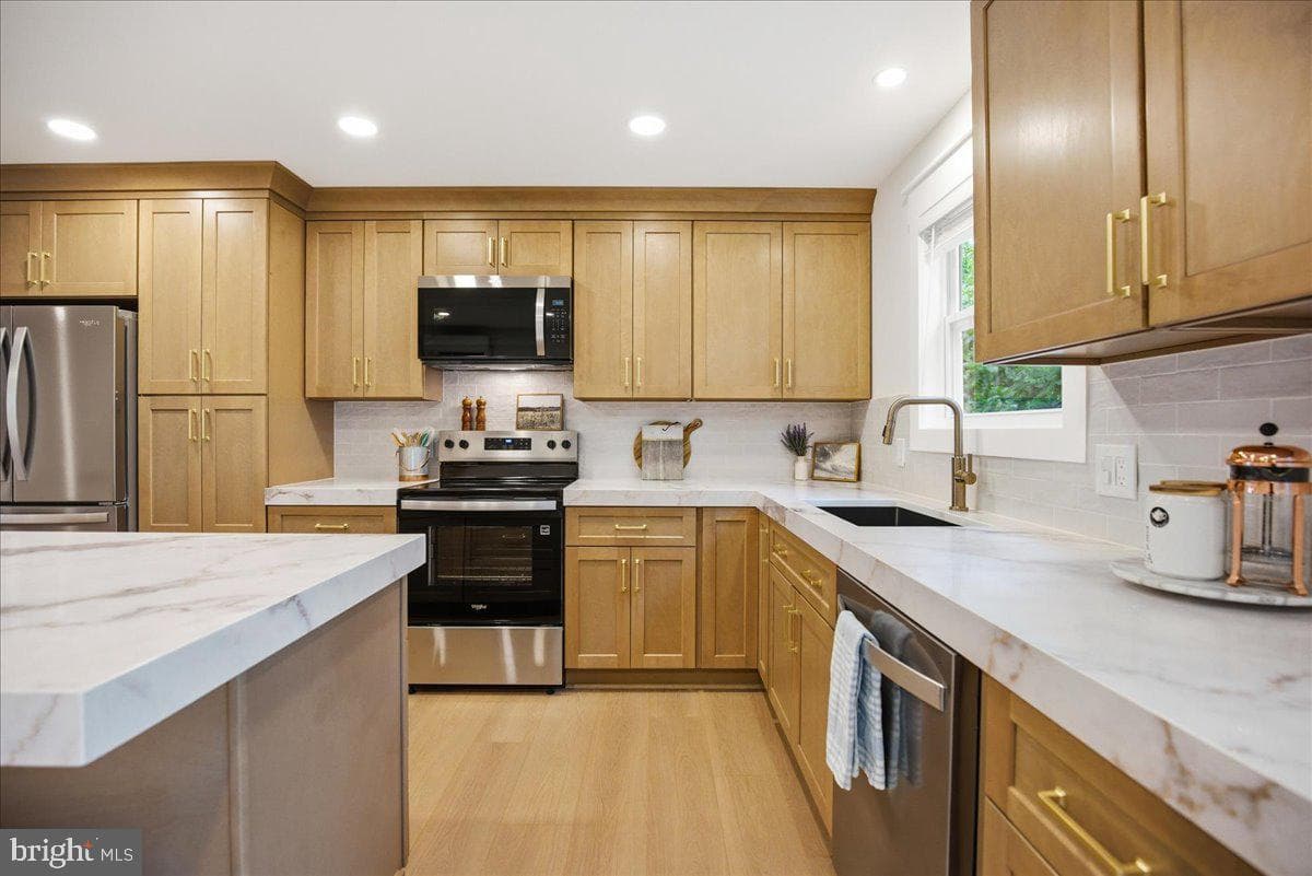3615 2nd Avenue photo 15