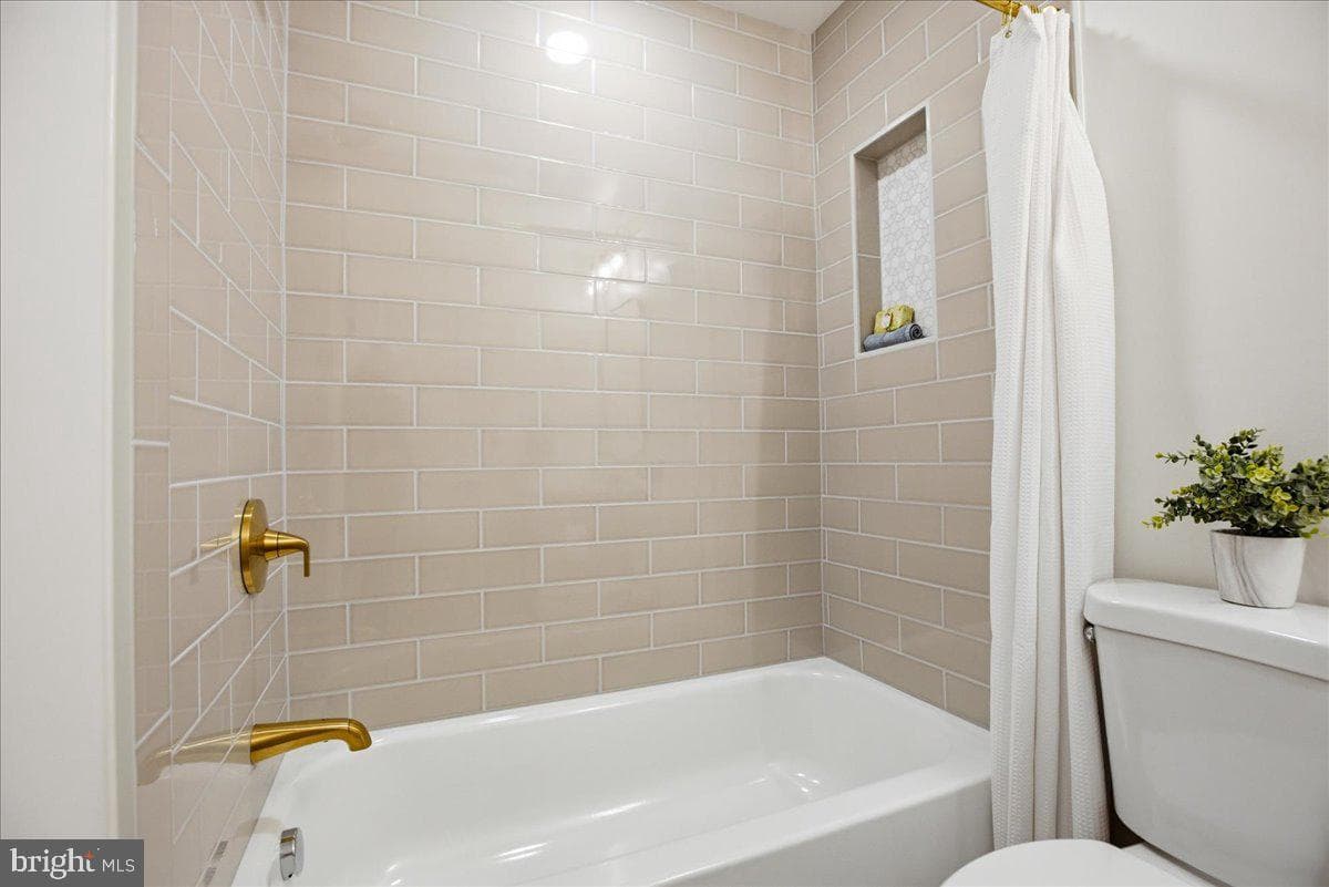 3615 2nd Avenue photo 17