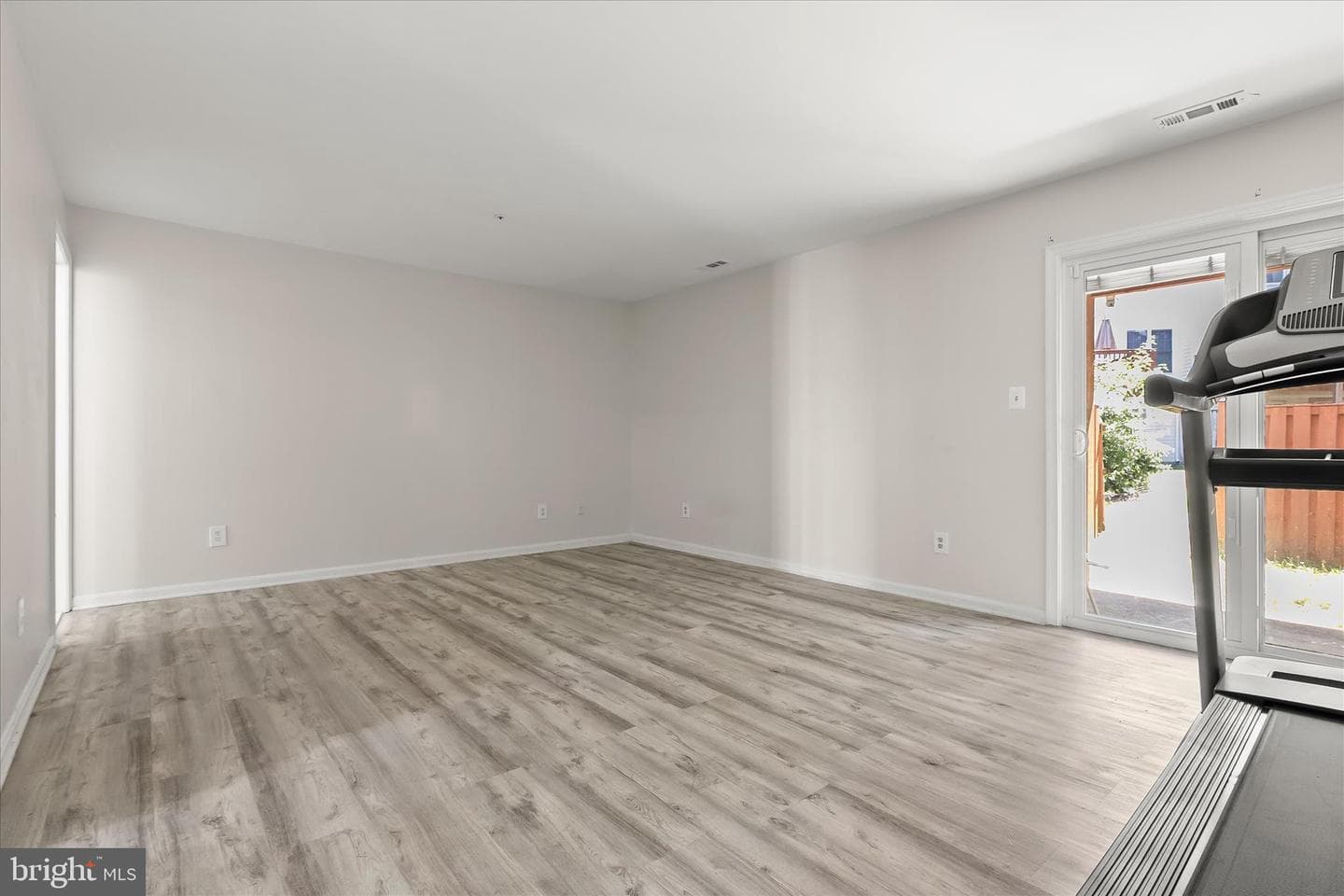 7911 Bent Bough Road photo 12