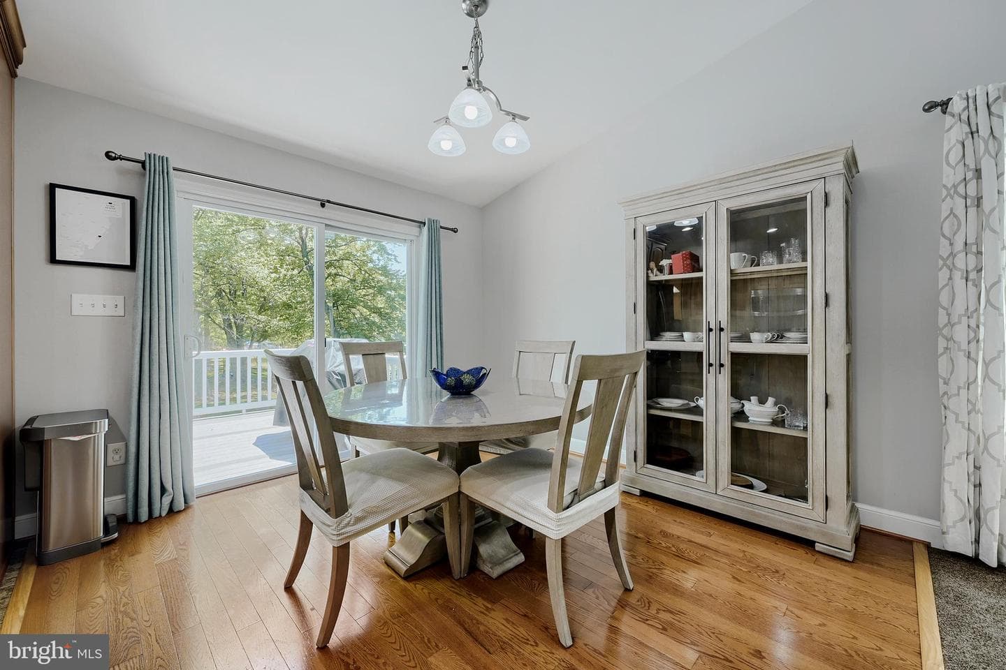 8105 Beverly Road photo 13