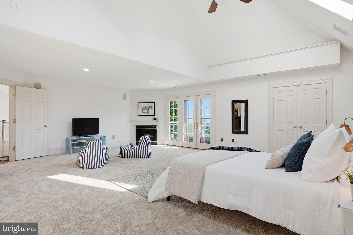 2562 Carrollton Road photo 34