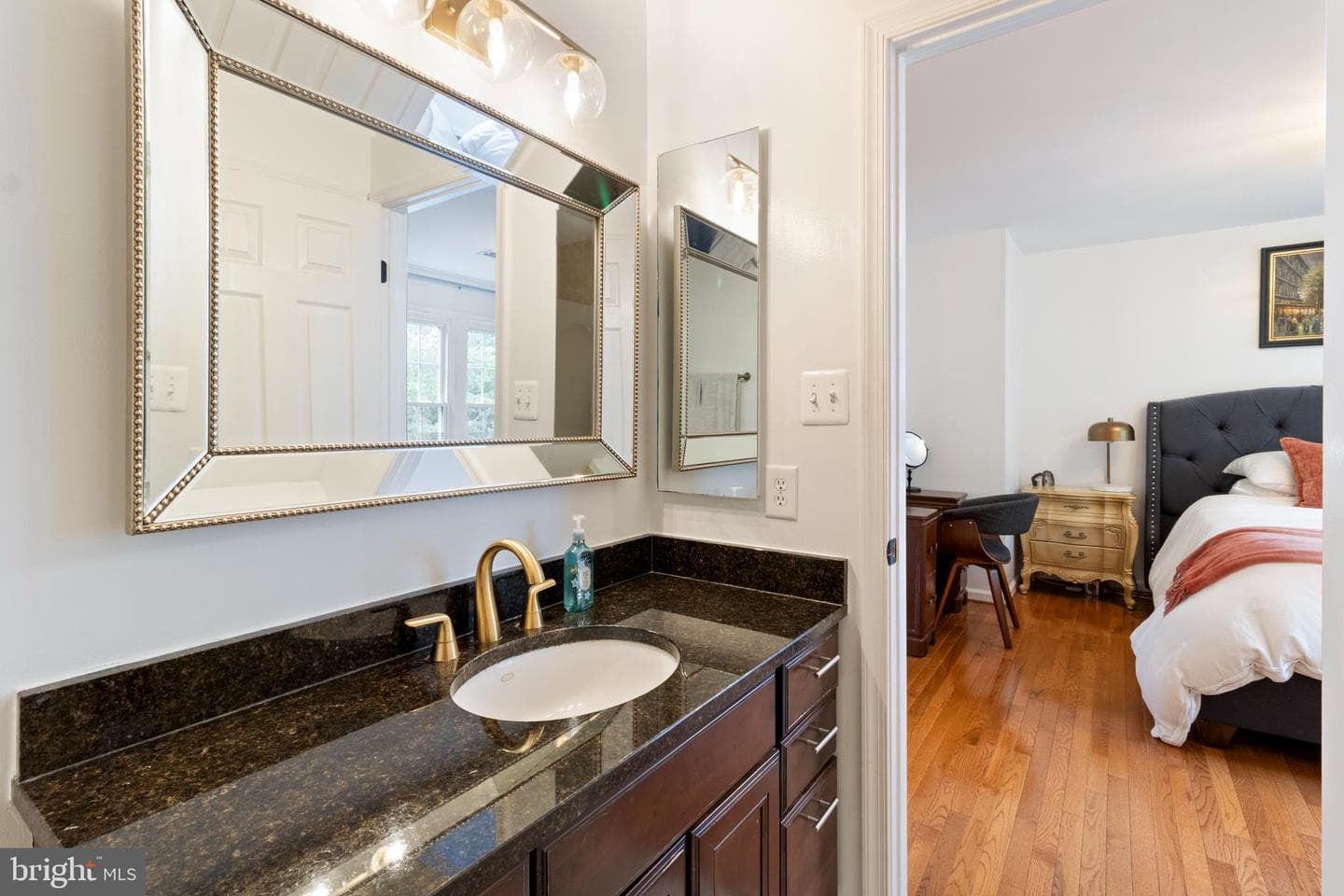 8618 Pine Meadows Drive photo 18