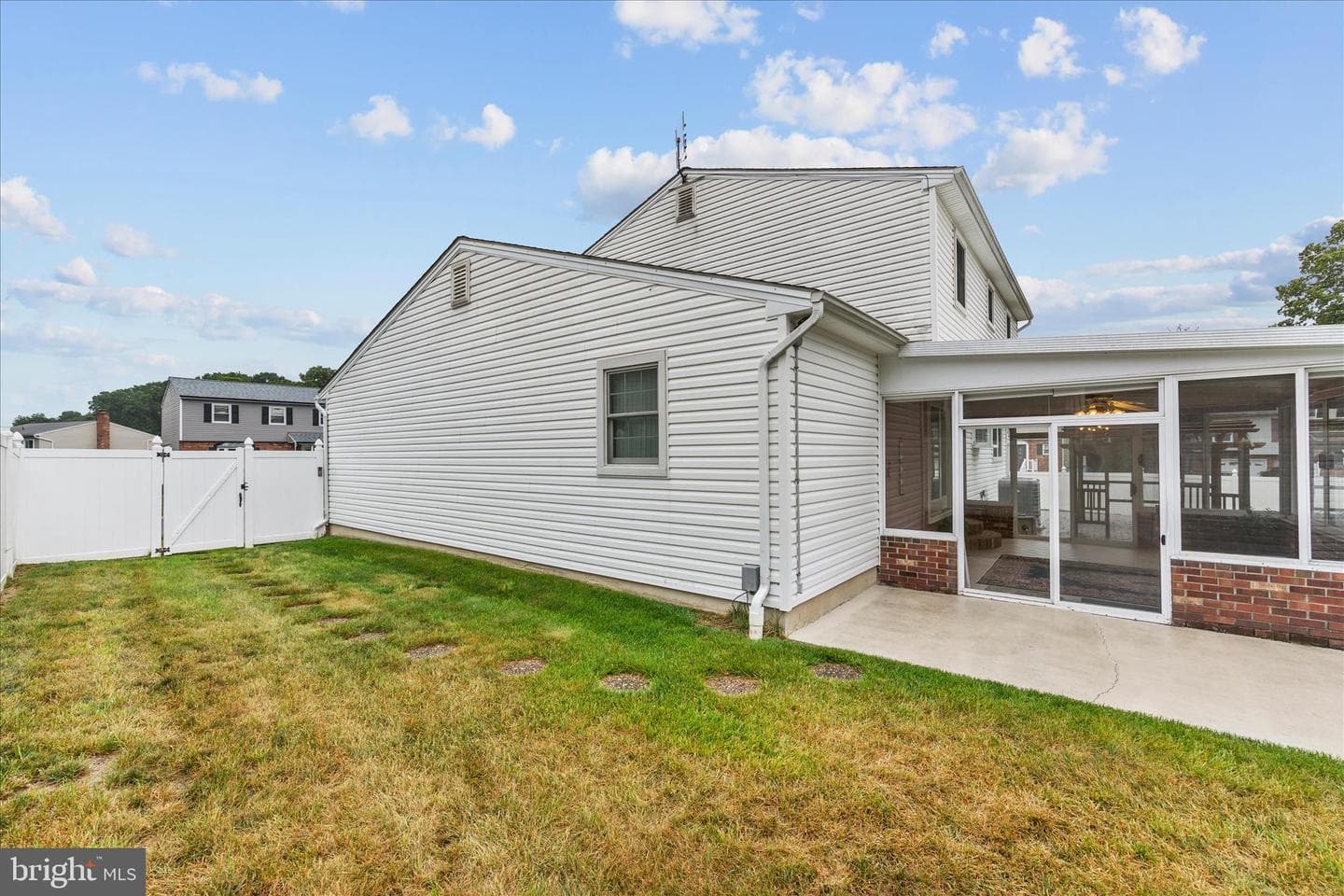 442 Williamstowne Ct photo 50