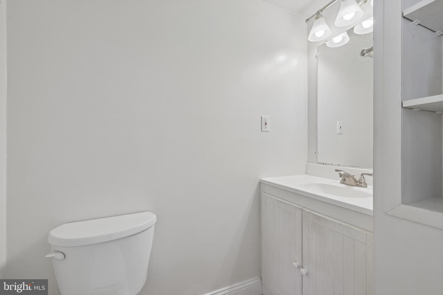 7961 Oakwood Road photo 17