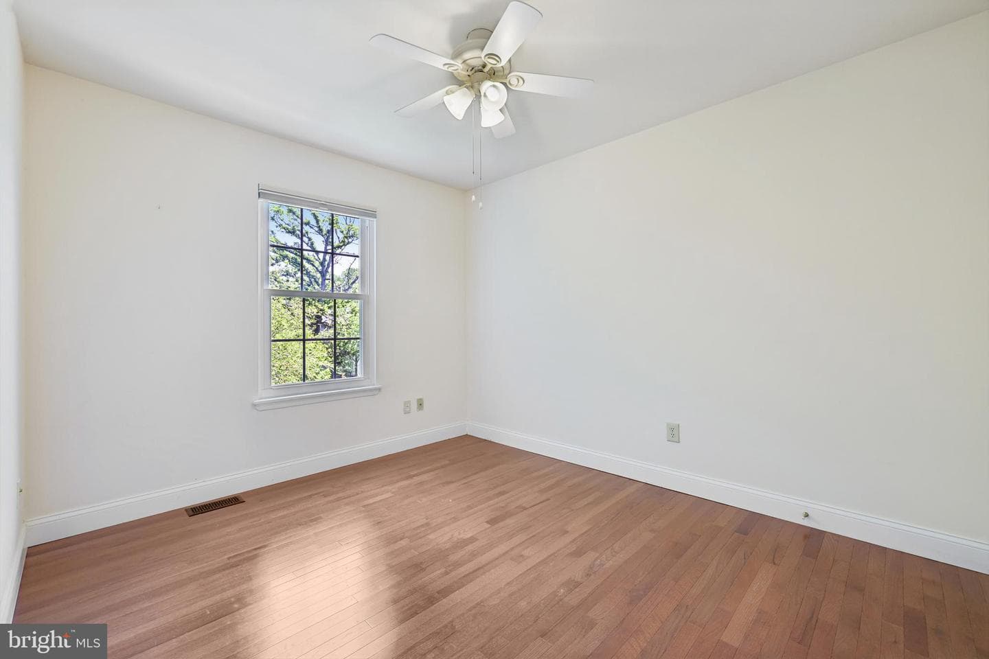 7961 Oakwood Road photo 25