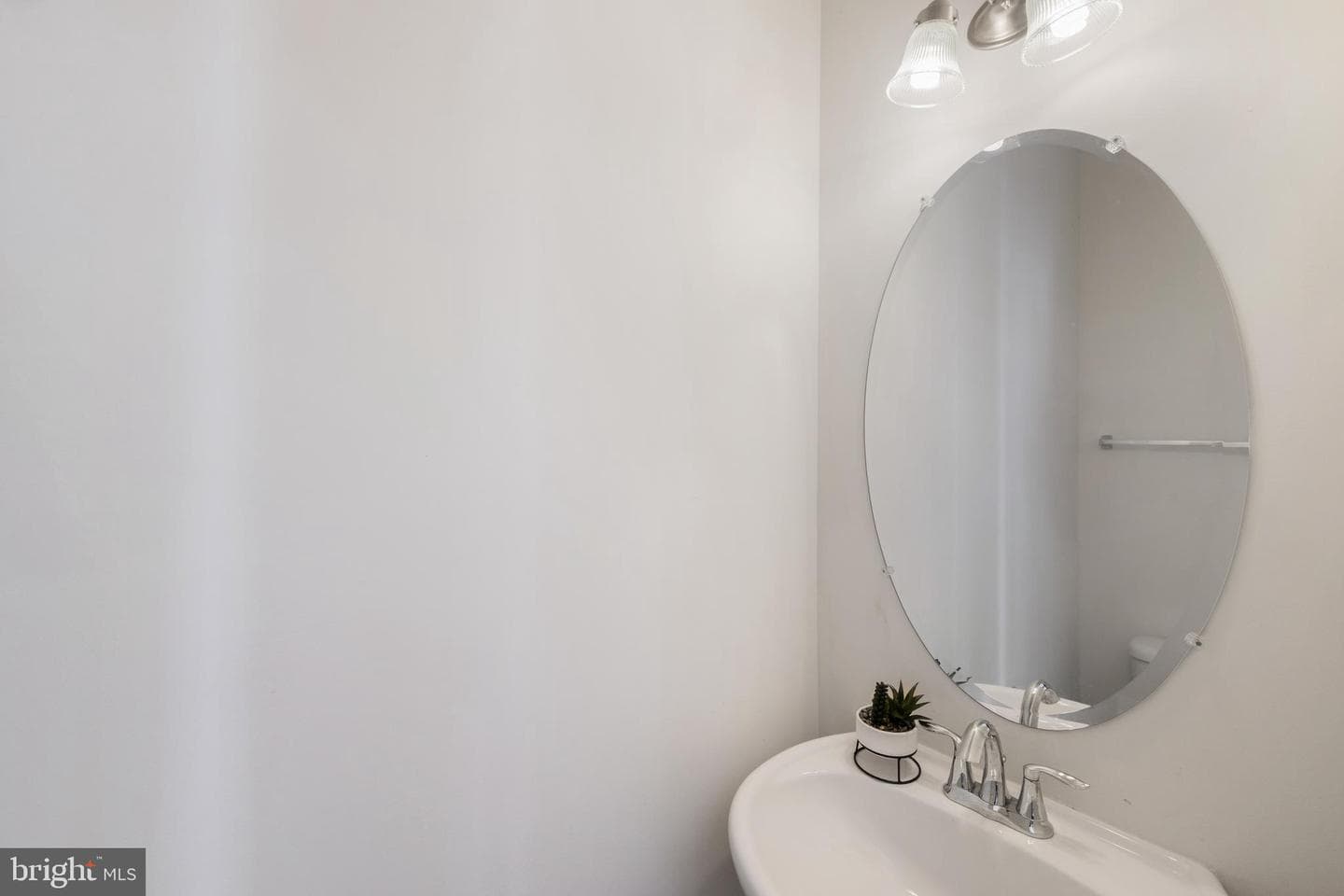 7902 Moss Brook Court photo 24