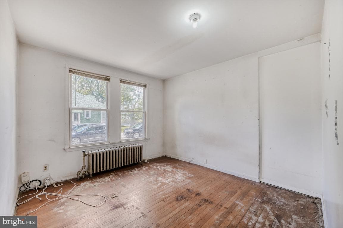 1 Eugenia Avenue photo 19