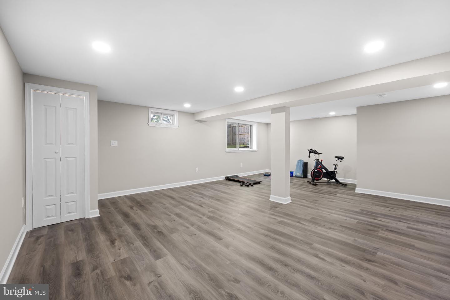 517 Fountain Drive photo 30