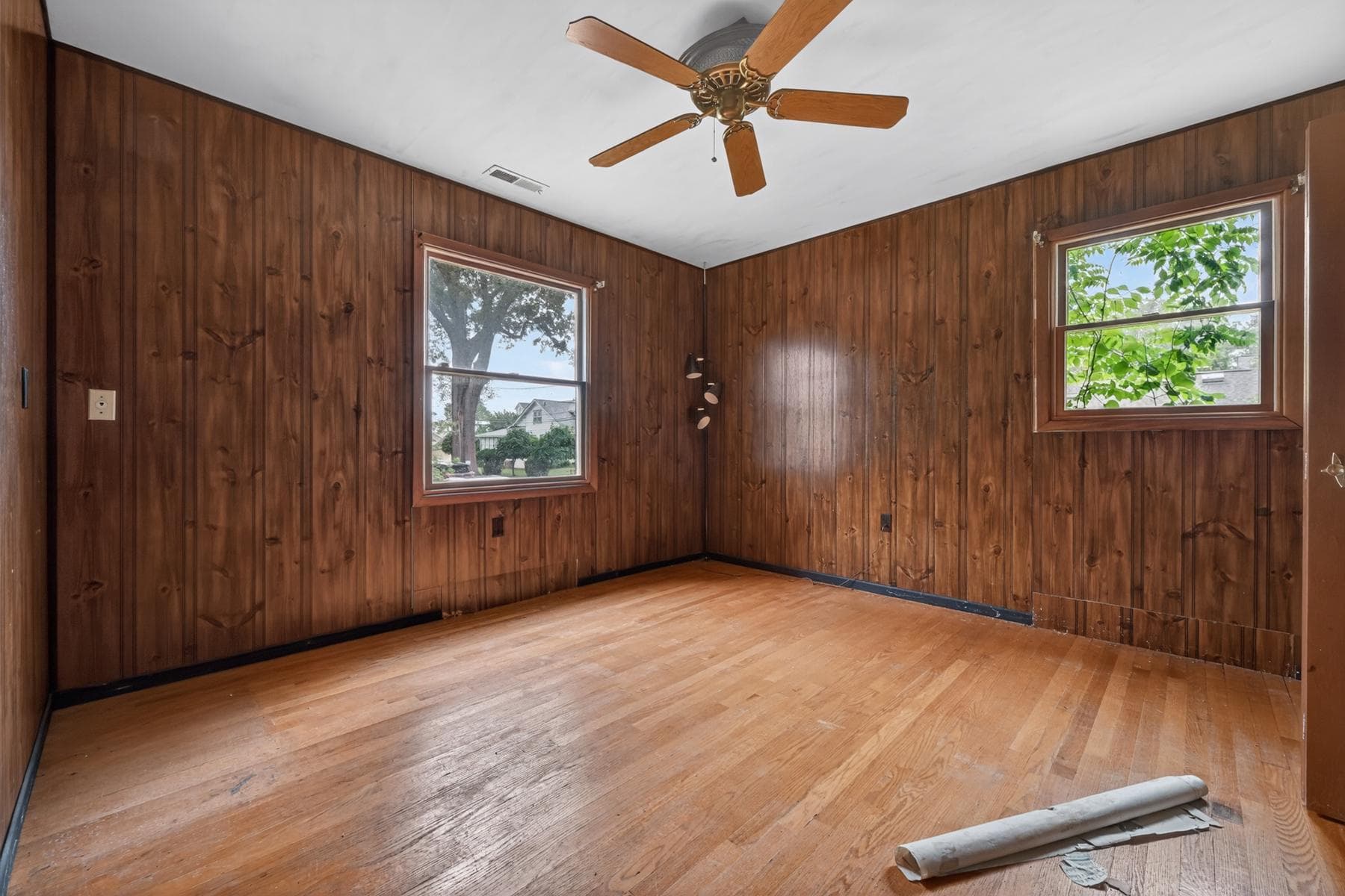 54 Decatur Avenue photo 13