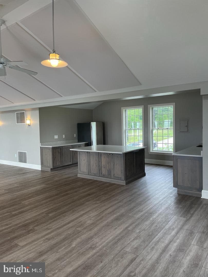 54 Decatur Avenue photo 31