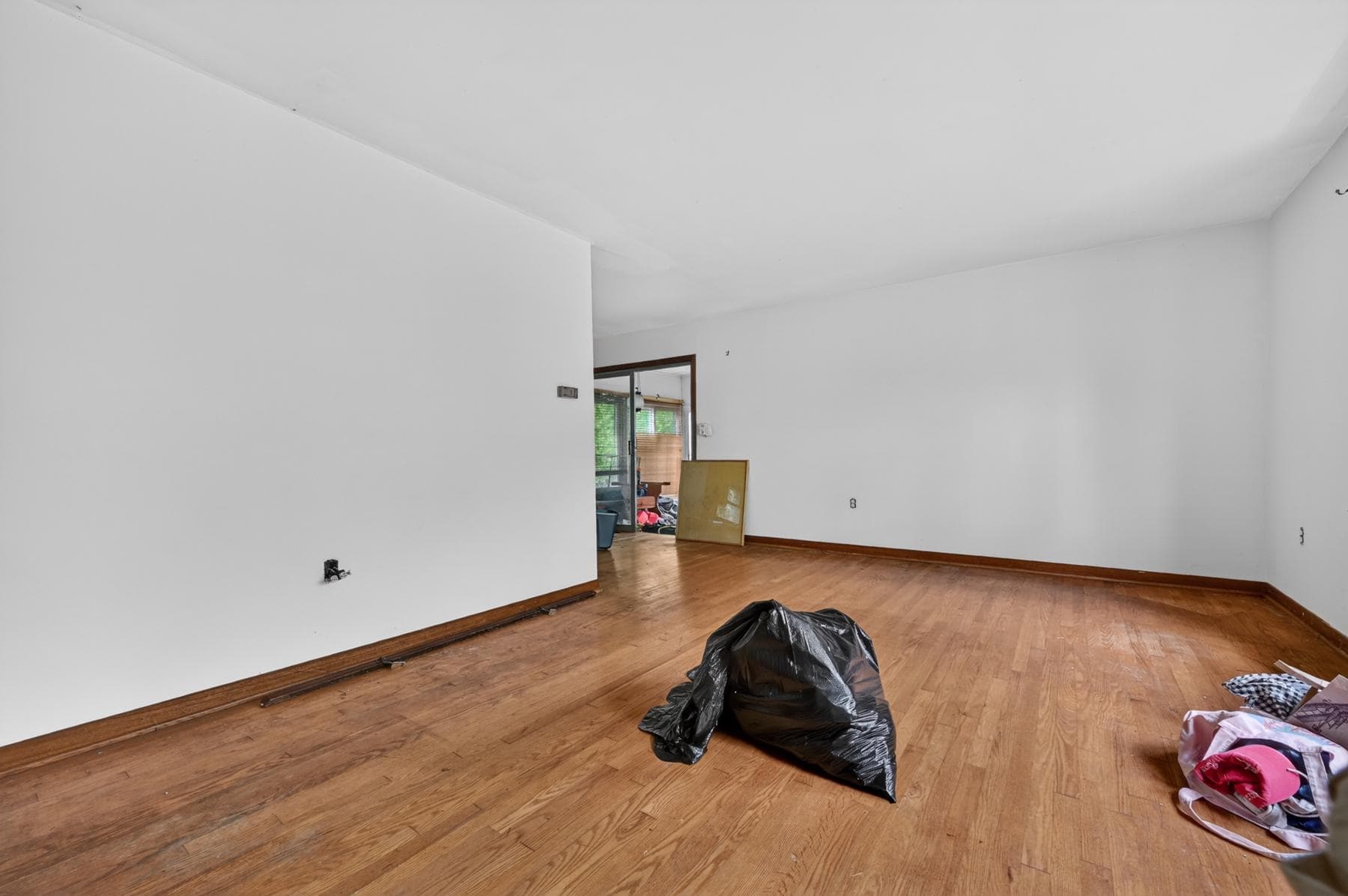 54 Decatur Avenue photo 8