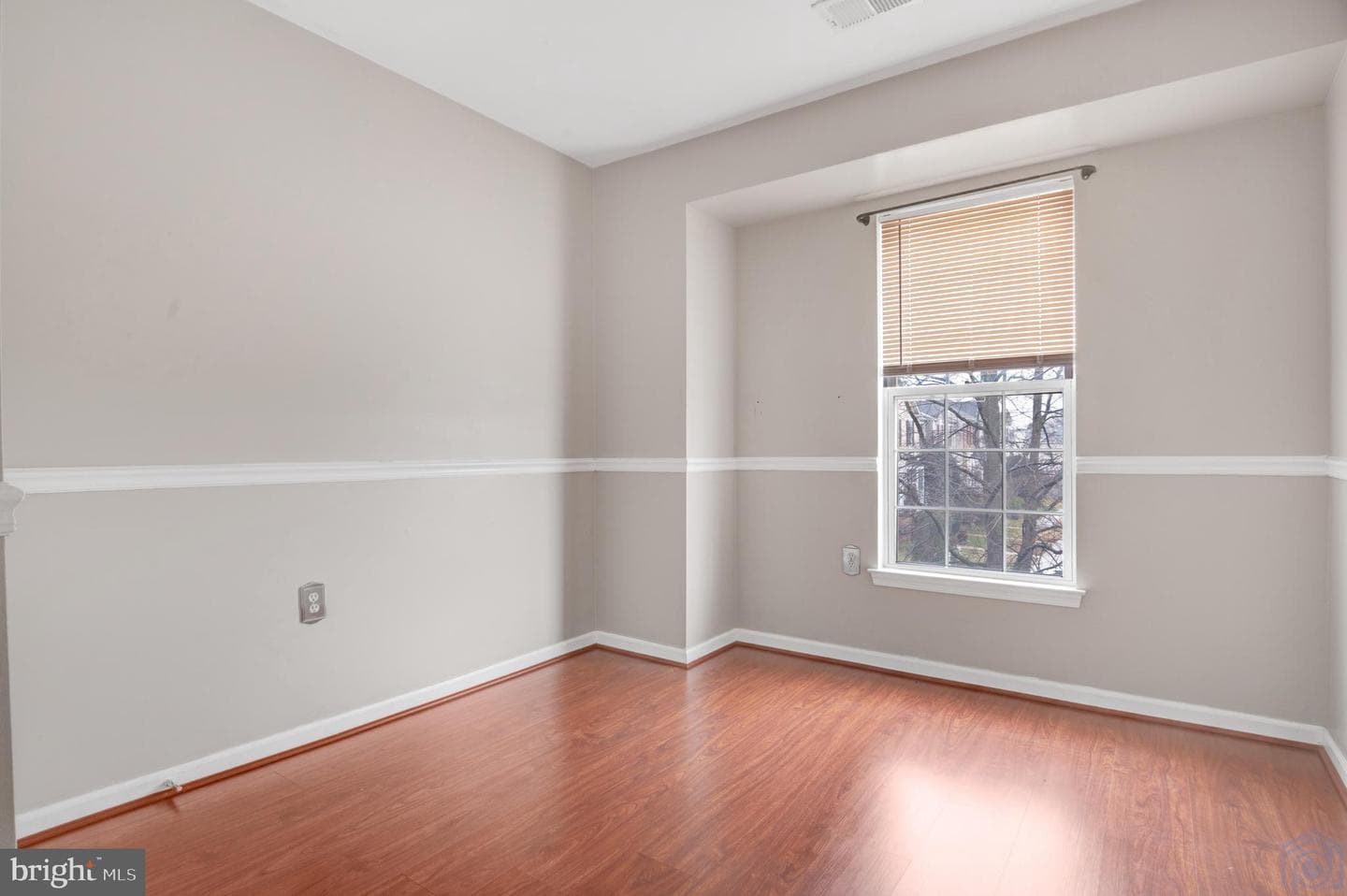 2543 Selkirk Court photo 12
