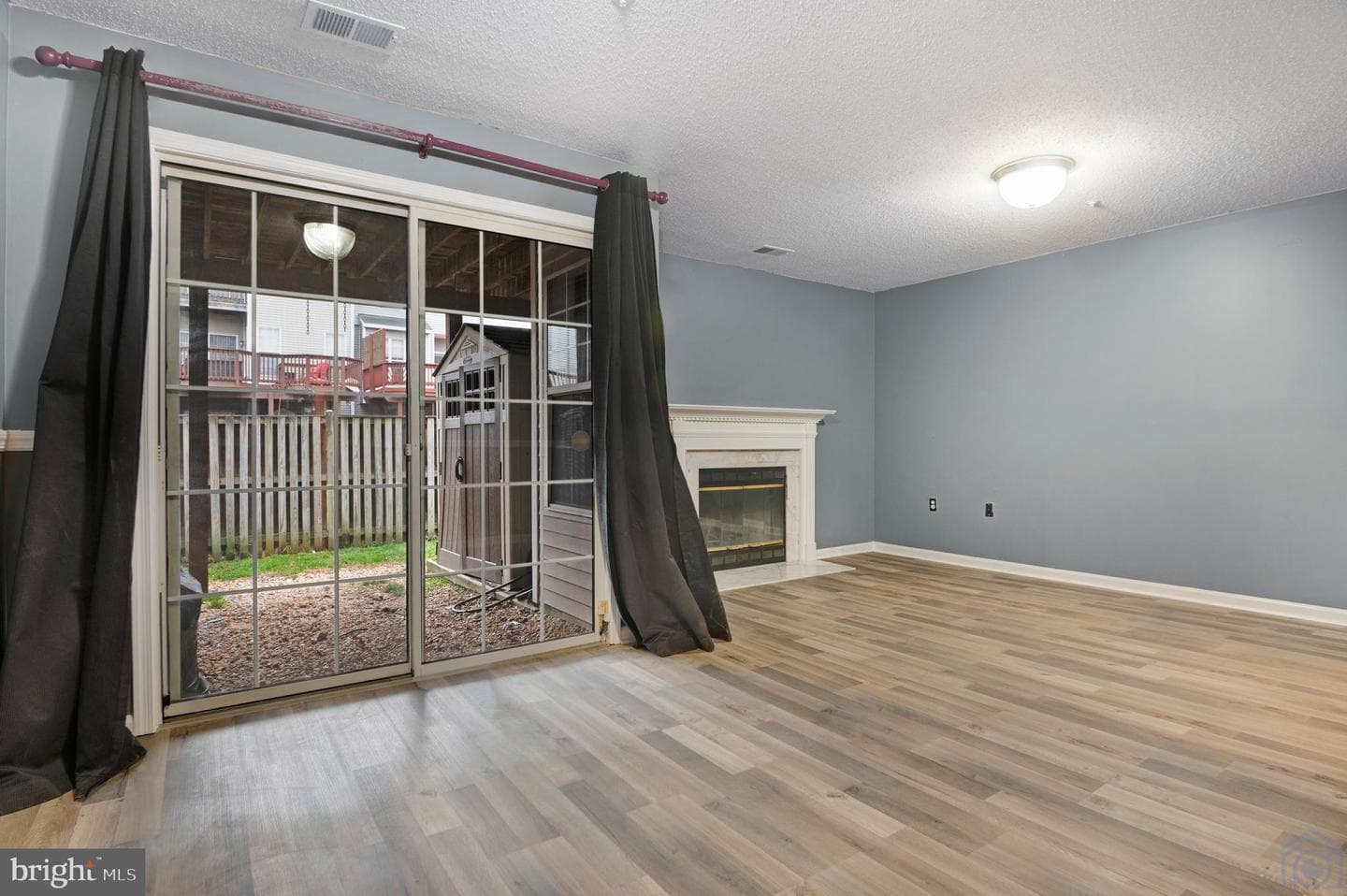 2543 Selkirk Court photo 5