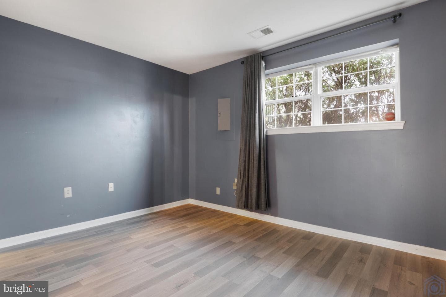 2543 Selkirk Court photo 8