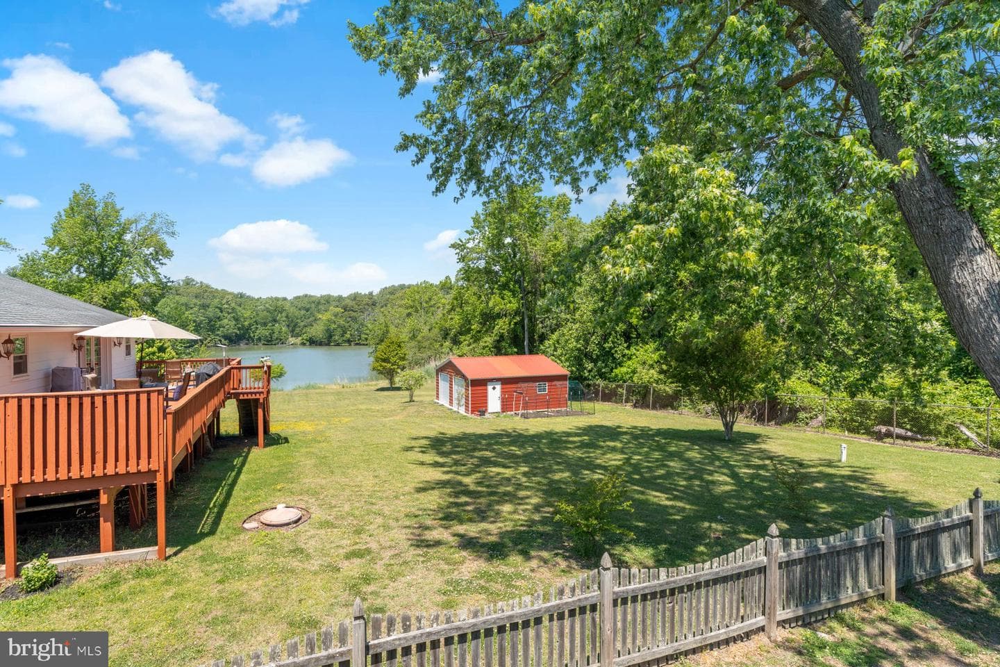 1518 Ridgely Drive photo 16