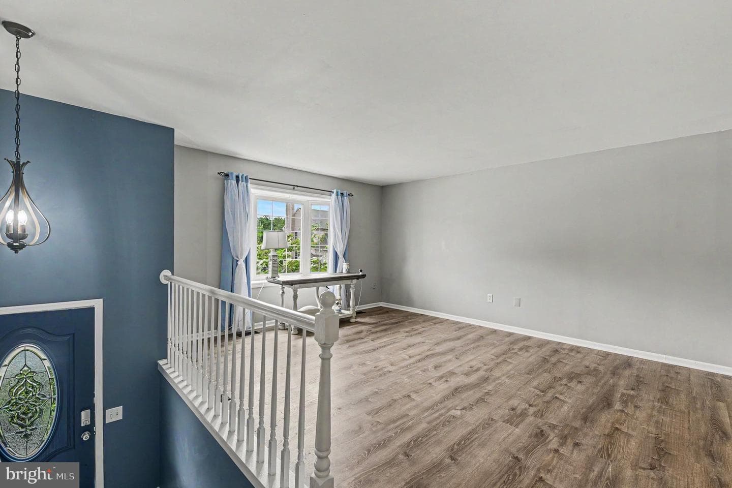 218 Virginia Ave photo 5