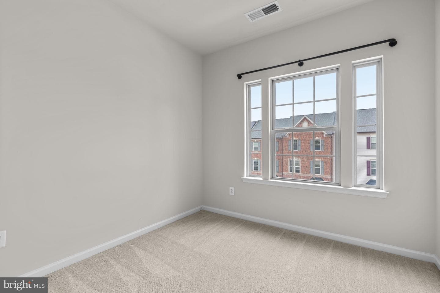 7911 N Gladden Farm Way photo 28