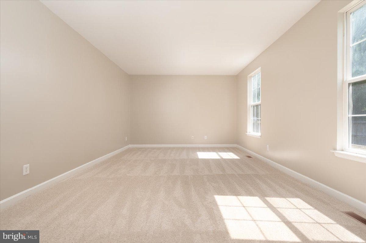 7307 Gardenia Lane photo 12
