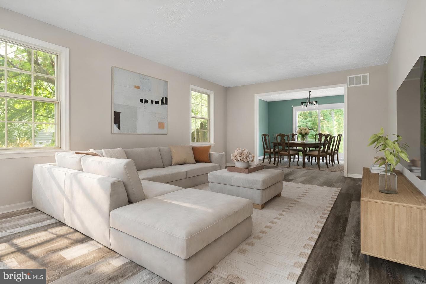 1647 Homewood Road photo 10