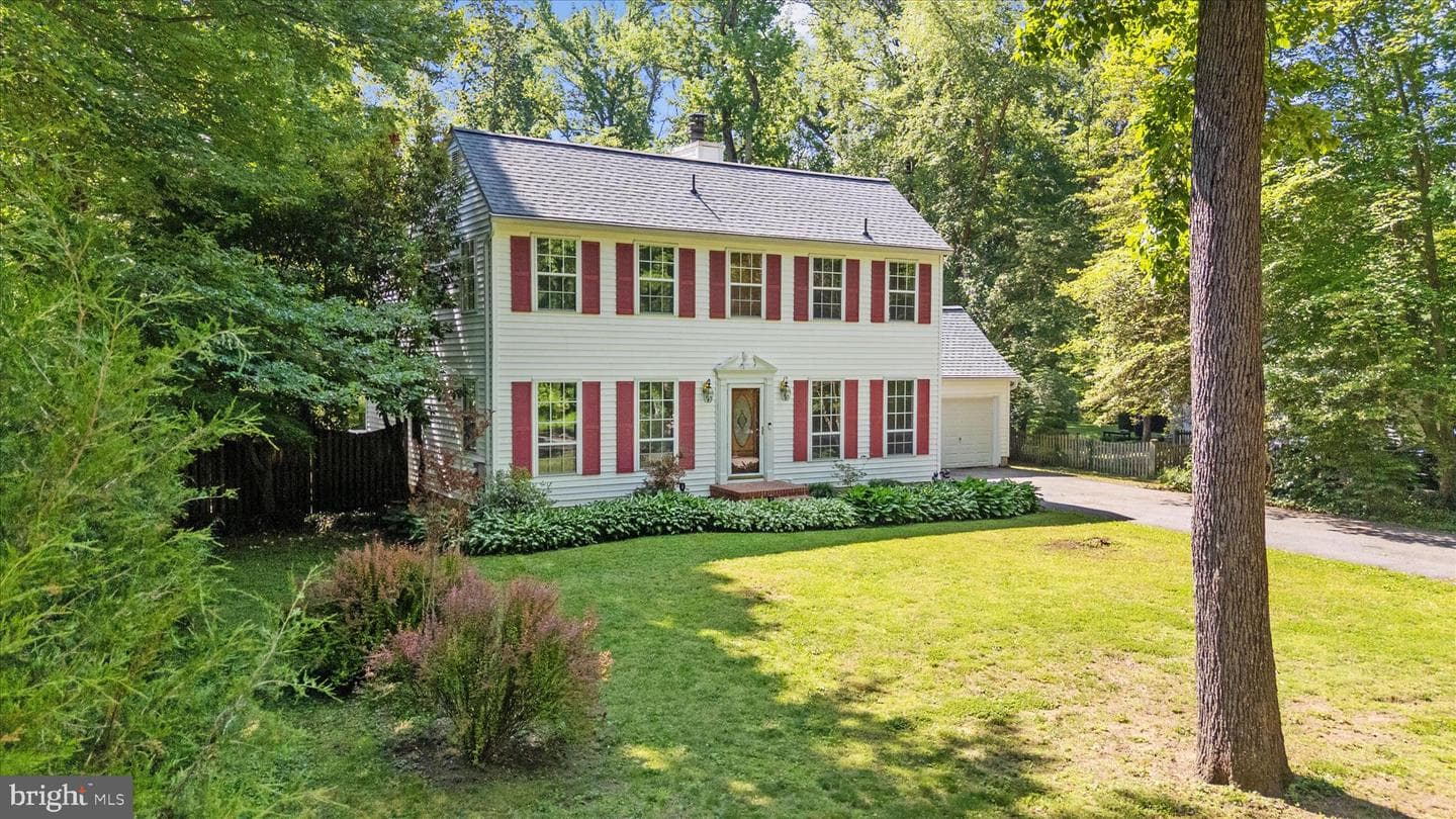 1647 Homewood Road photo 3