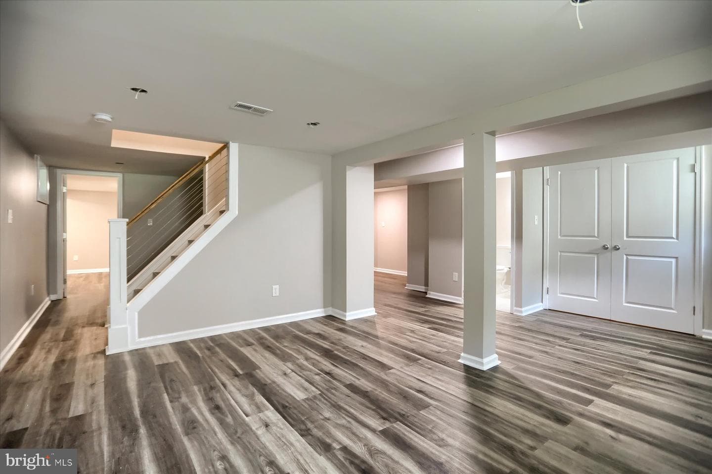 573 Rita Dr photo 31
