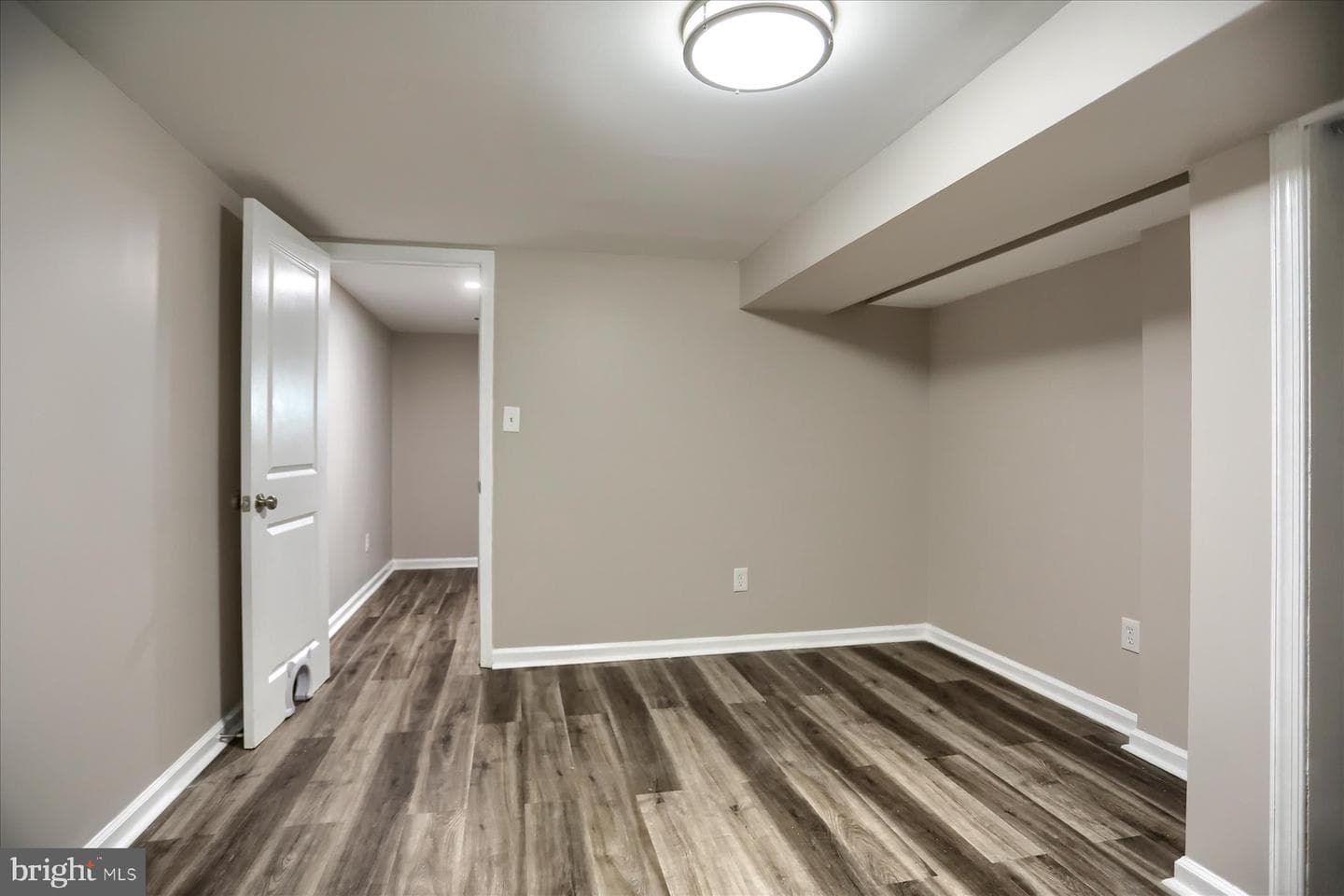 573 Rita Dr photo 39