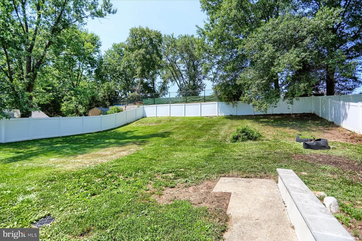 573 Rita Dr photo 44