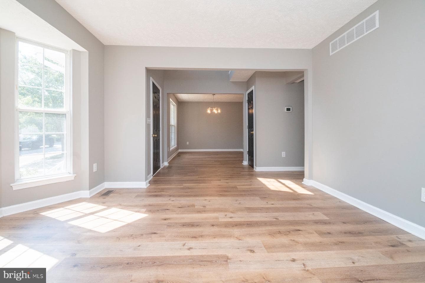 1214 Markham Lane photo 10