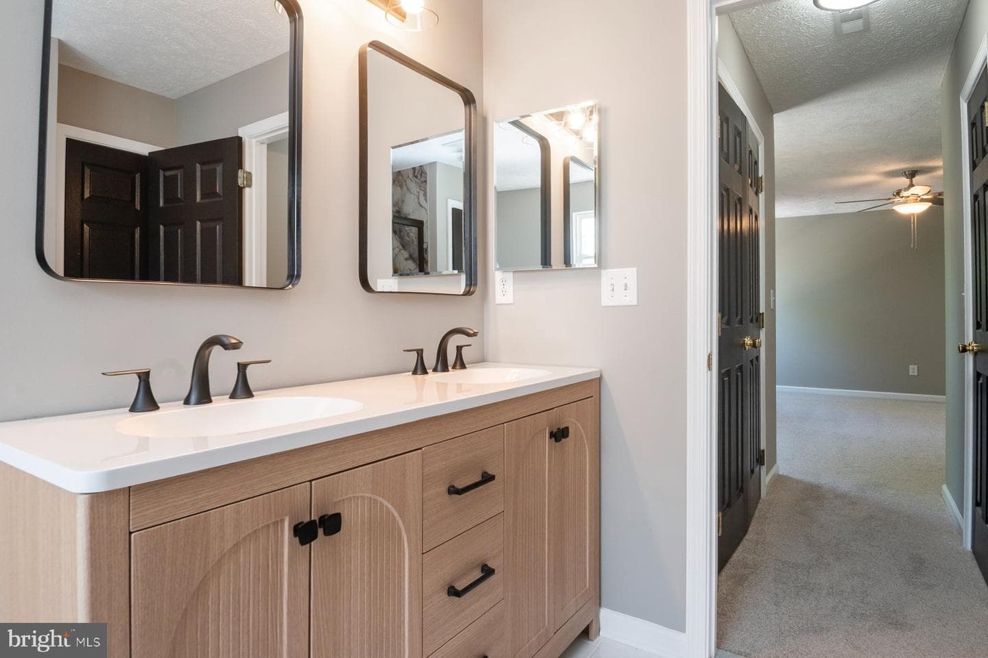 1214 Markham Lane photo 25