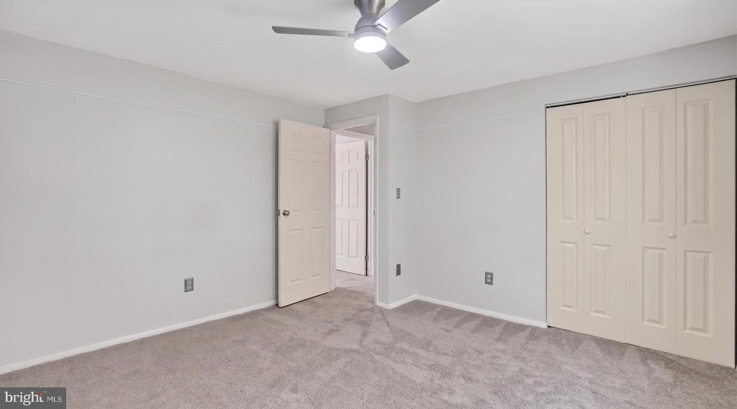 7912 Pepperbox Lane photo 24